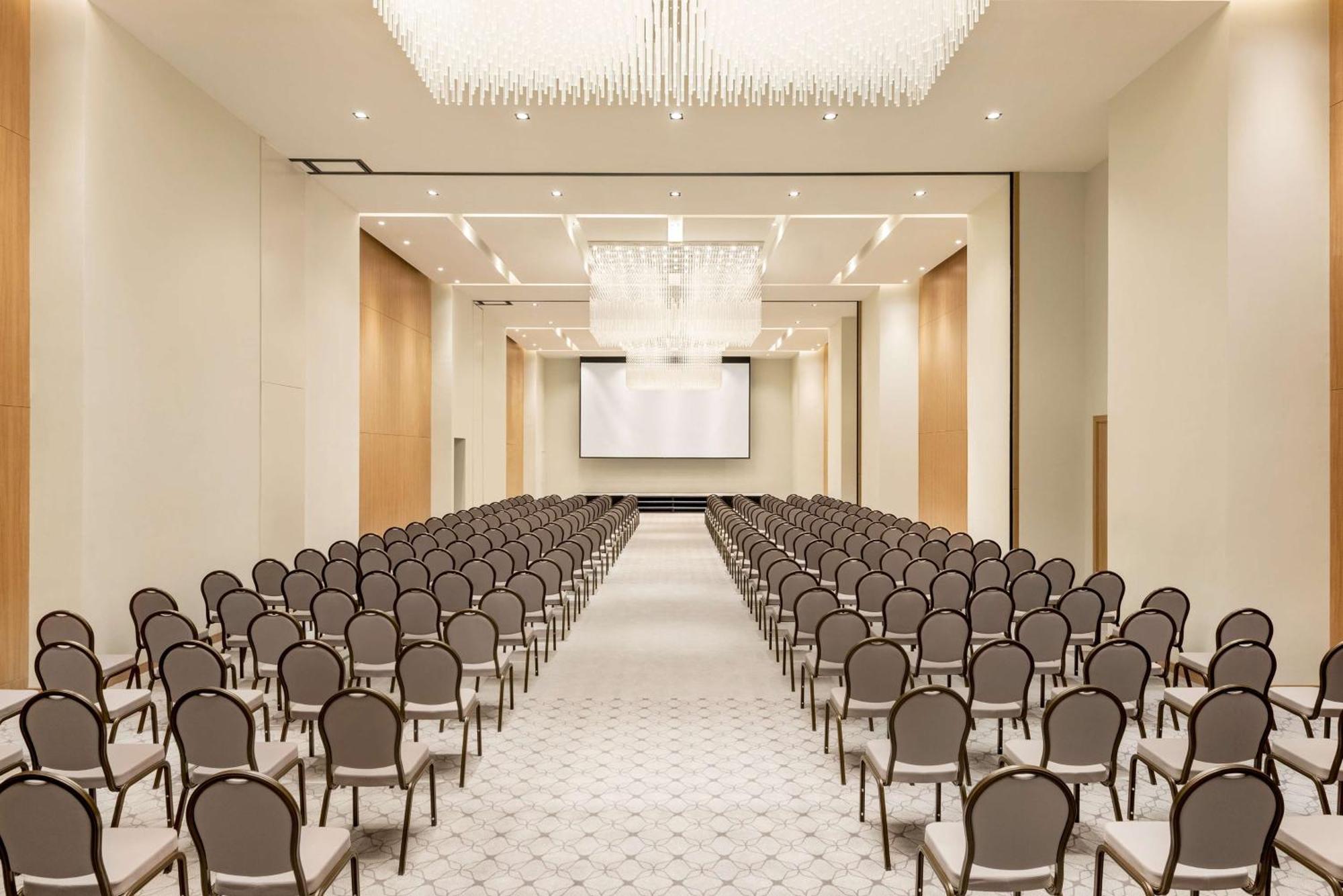 Radisson Hotel & Residence Riyadh Olaya Экстерьер фото